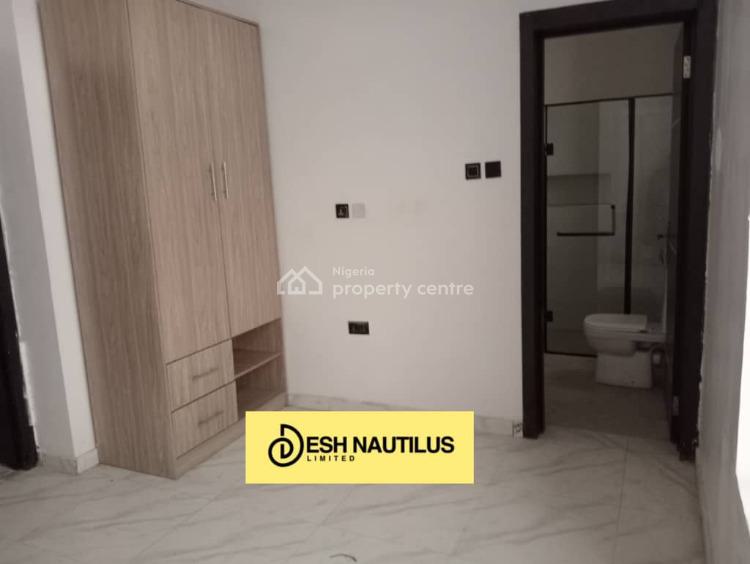 4 Bedroom Terrace Duplex with Bq, Osapa, Lekki, Lagos, Terraced Duplex for Sale