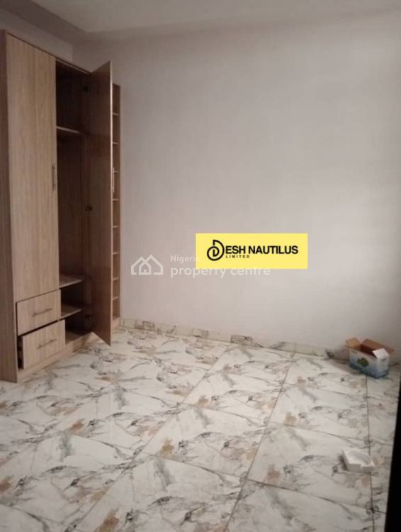 4 Bedroom Terrace Duplex with Bq, Osapa, Lekki, Lagos, Terraced Duplex for Sale