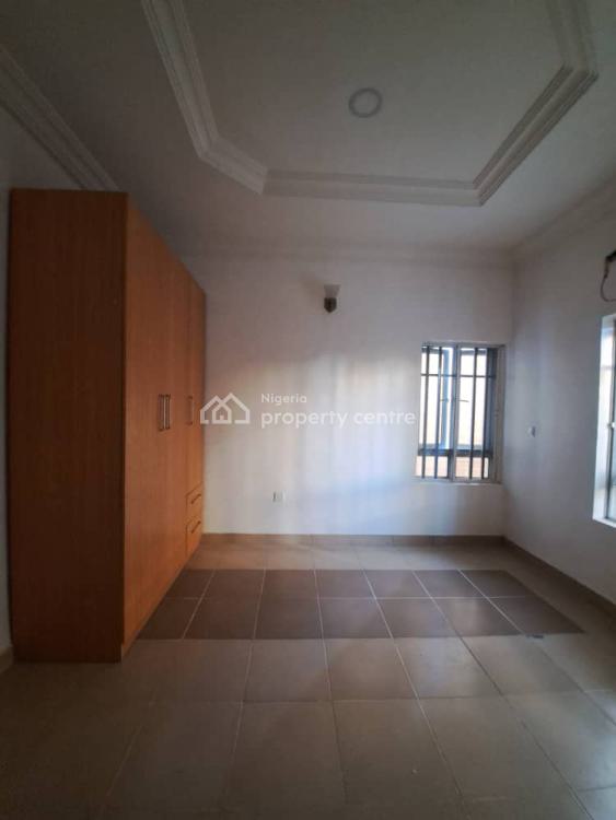 Spacious 3 Bedroom Flat in a Serene Block of Flats, Osapa, Lekki, Lagos, Flat / Apartment for Rent