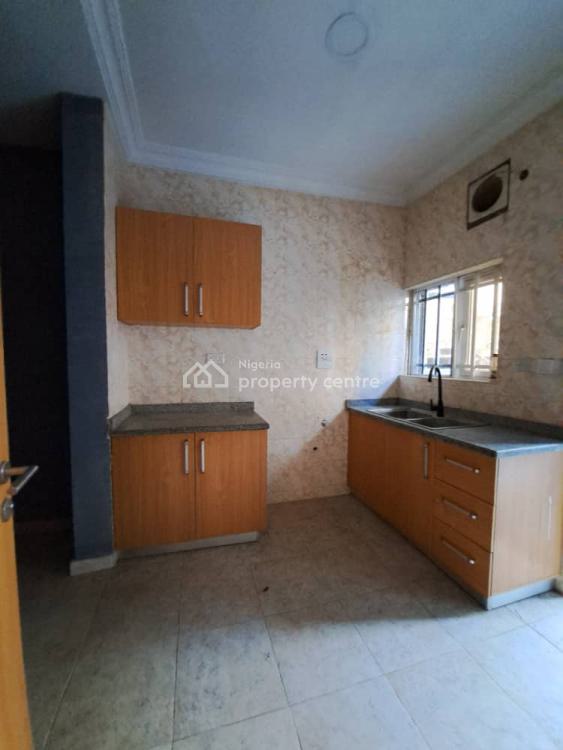Spacious 3 Bedroom Flat in a Serene Block of Flats, Osapa, Lekki, Lagos, Flat / Apartment for Rent