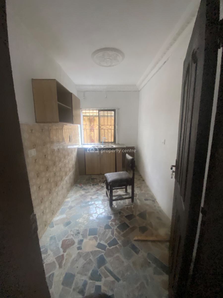 Luxuriously Spacious 2 Bedroom Flat, 15a, Akinyola Street, Sangotedo, Ajah, Lagos, House for Rent