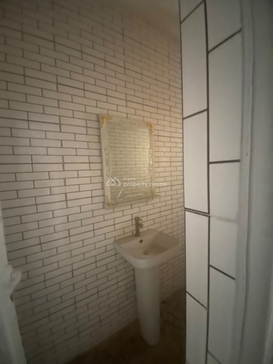 Luxuriously Spacious Brand New Bedroom Flat, 15a, Akinyola Street, Sangotedo, Ajah, Lagos, House for Rent