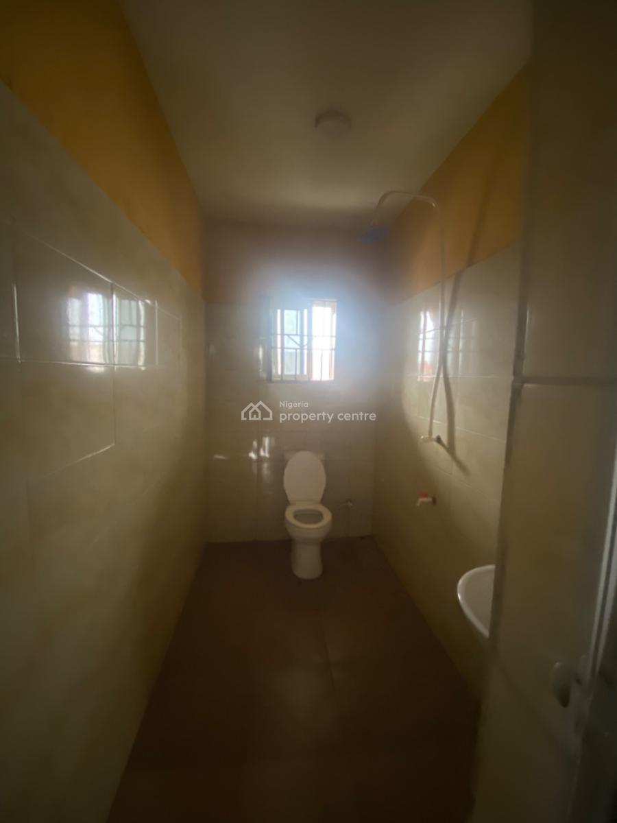 Luxuriously Spacious Nice Mini Flat, 15a, Akinyola Street Onosa, Onosa, Ibeju Lekki, Lagos, Mini Flat (room and Parlour) for Rent