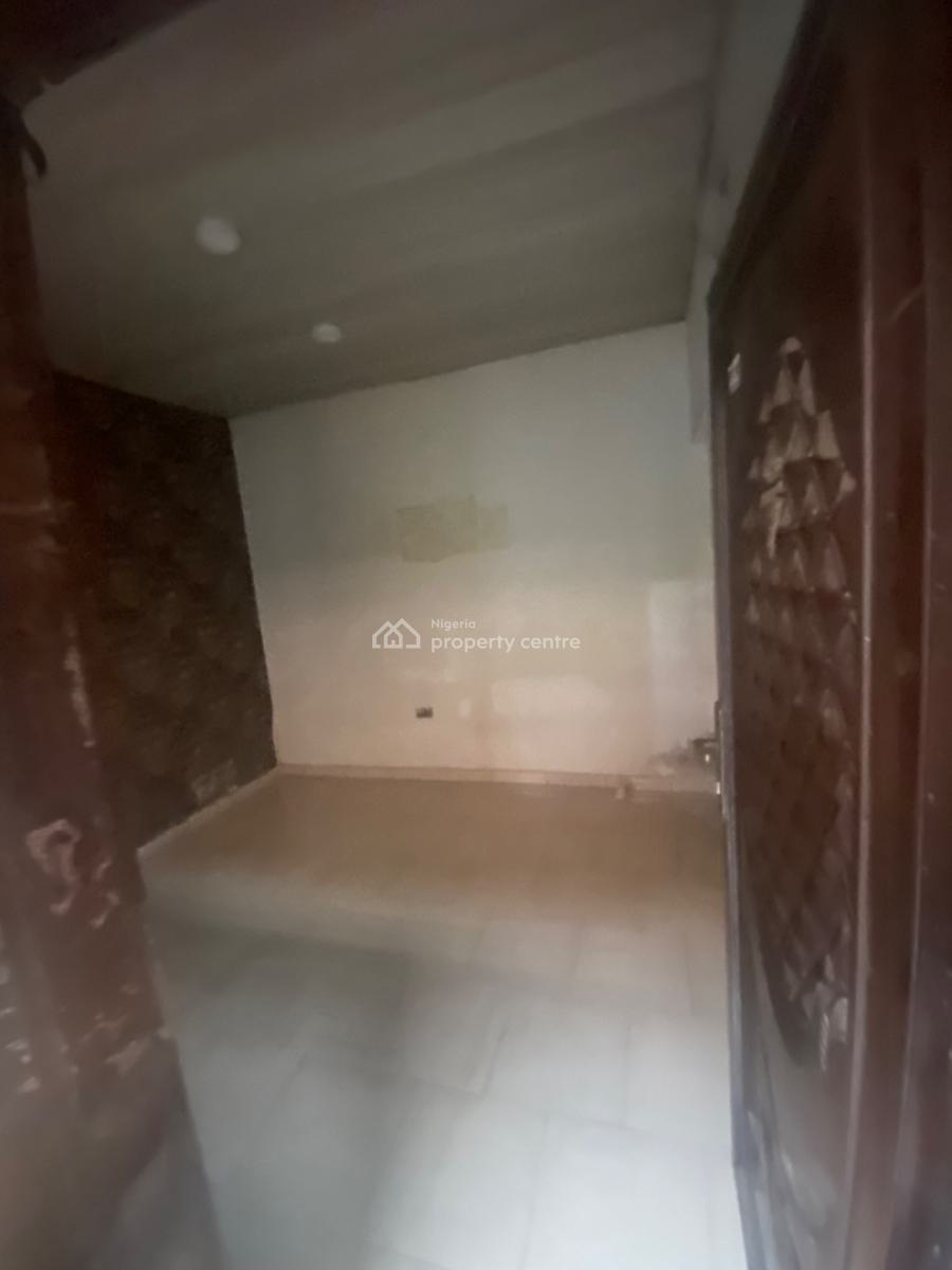 Luxuriously Spacious Nice Mini Flat, 15a, Akinyola Street, Sangotedo, Ajah, Lagos, Mini Flat (room and Parlour) for Rent