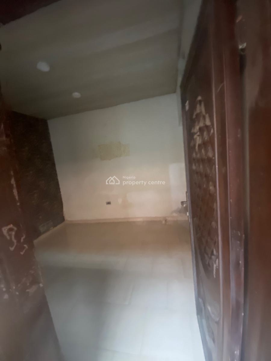 Luxuriously Spacious Nice Mini Flat, 15a, Akinyola Street, Sangotedo, Ajah, Lagos, Mini Flat (room and Parlour) for Rent