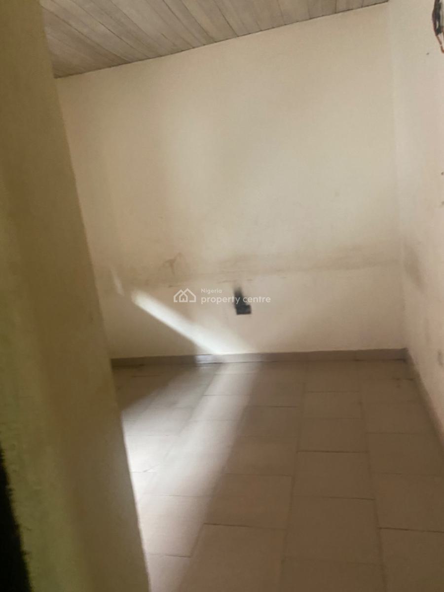 Luxuriously Spacious Nice Mini Flat, 15a, Akinyola Street, Sangotedo, Ajah, Lagos, Mini Flat (room and Parlour) for Rent