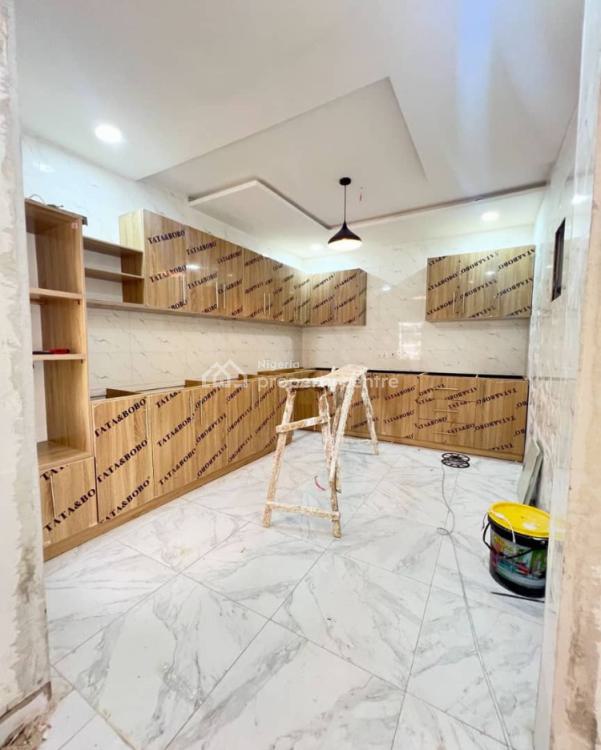 Spacious and Comfortable 4 Bedroom Maisonnette, Ikate, Lekki, Lagos, Flat / Apartment for Rent