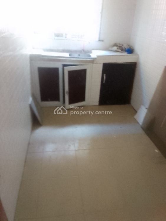 Ensuit 3 Bedrooms Flat, Dideolu Estate, Ogba, Ikeja, Lagos, Flat / Apartment for Rent