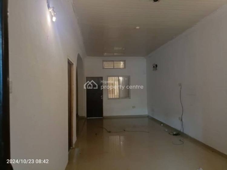 For Rent Luxury 2 Bedrooms, Lekki Peninsula Scheme 2 Off Ogombo Road