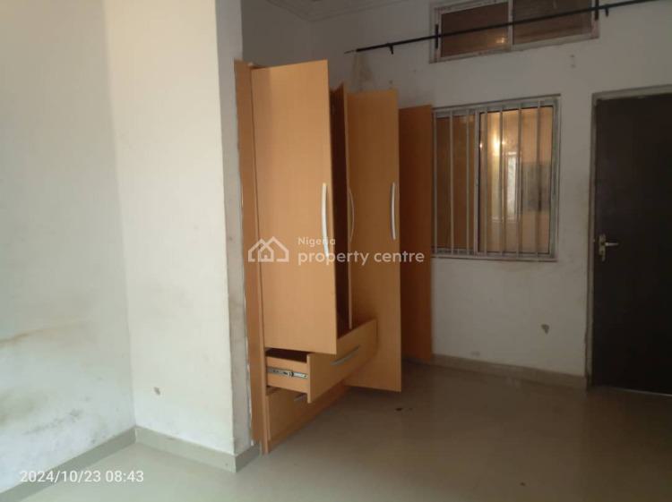 For Rent Luxury 2 Bedrooms, Lekki Peninsula Scheme 2 Off Ogombo Road