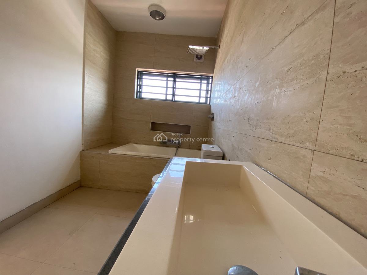 4 Bedrooms Terraced Houses with Bq and Courtyard in a Mini Estate, Chevron Alternative Route, Lekki Expressway, Lekki, Lagos, Terraced Duplex for Sale