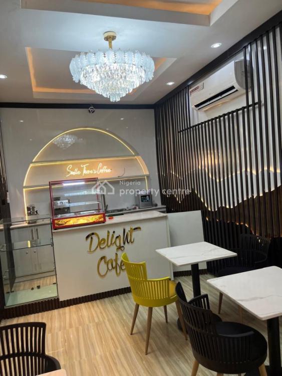 Restaurant, Cafe and Lounge, Chevron Alternative, Lekki, Lagos, Restaurant / Bar for Rent