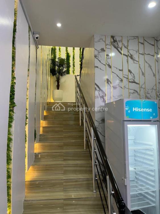 Restaurant, Cafe and Lounge, Chevron Alternative, Lekki, Lagos, Restaurant / Bar for Rent