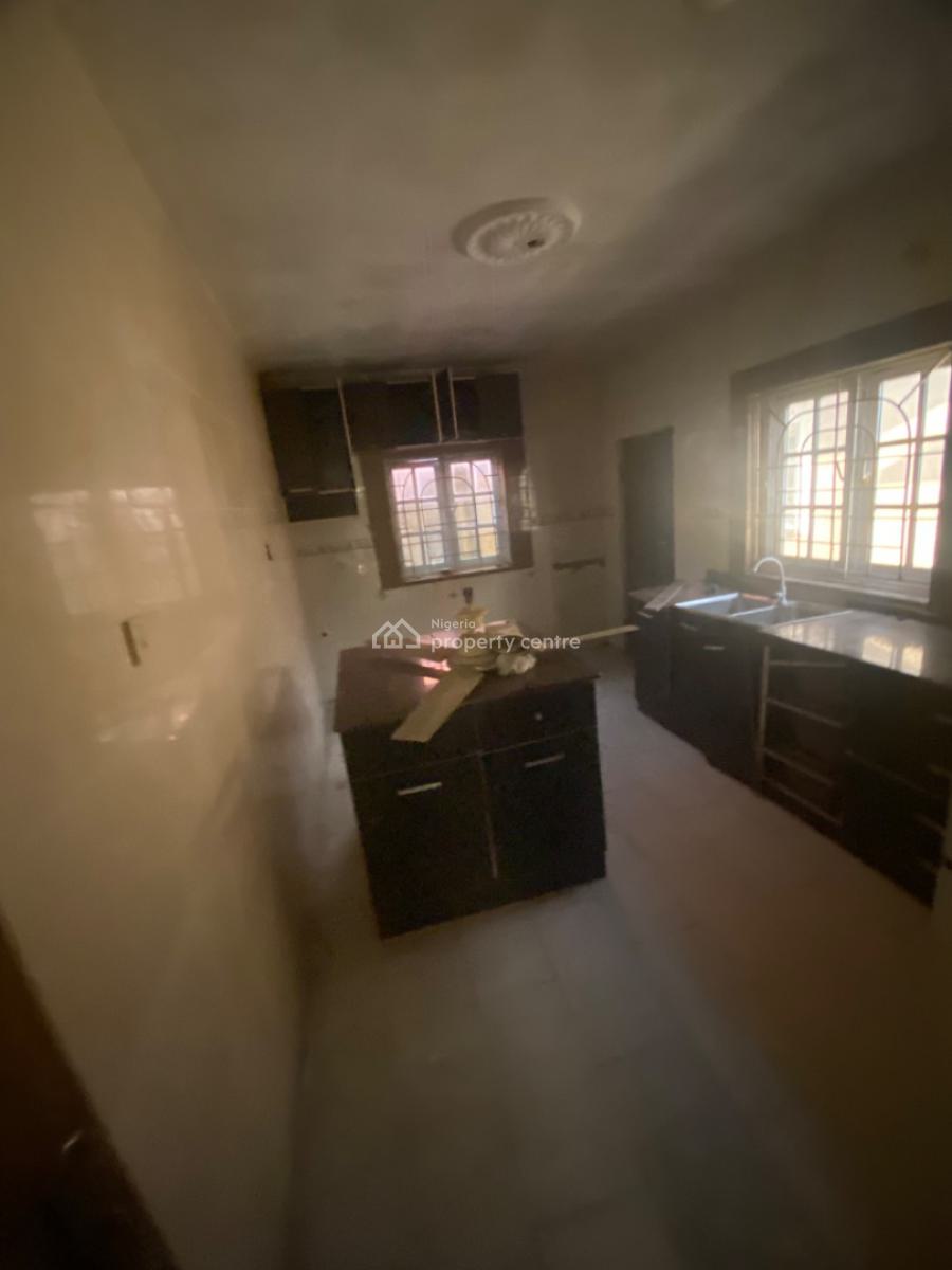Luxuriously Standard Spacious 2 Bedroom Flat, 18b Gardenia Estate, Sangotedo, Ajah, Lagos, House for Rent