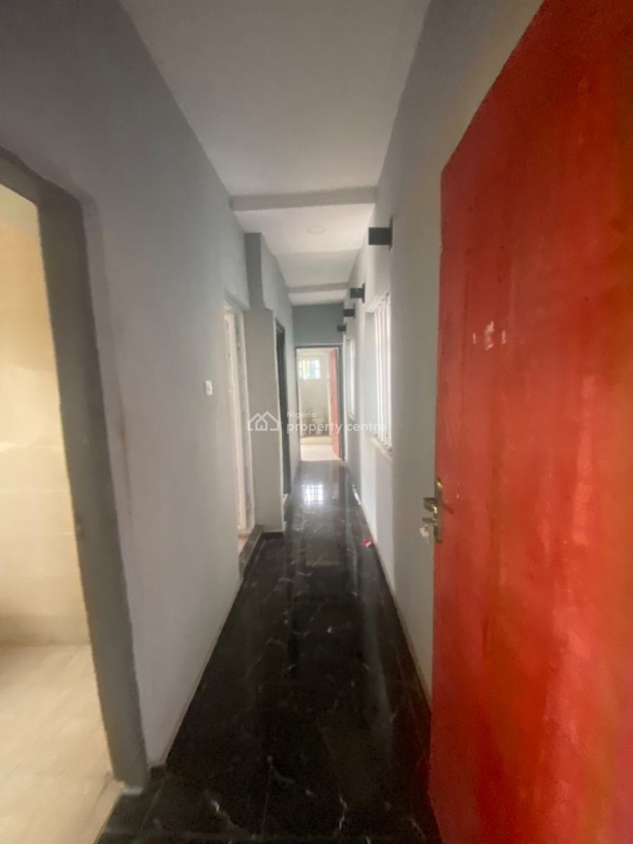 Luxuriously Spacious 2bedroom Flat with Excellent Finishing, 18b Raimat Close, Bankole Street Awoyaya, Awoyaya, Ibeju Lekki, Lagos, House for Rent