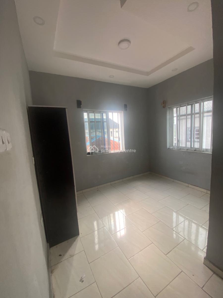 Luxuriously Spacious 2bedroom Flat with Excellent Finishing, 18b Raimat Close, Bankole Street Awoyaya, Awoyaya, Ibeju Lekki, Lagos, House for Rent