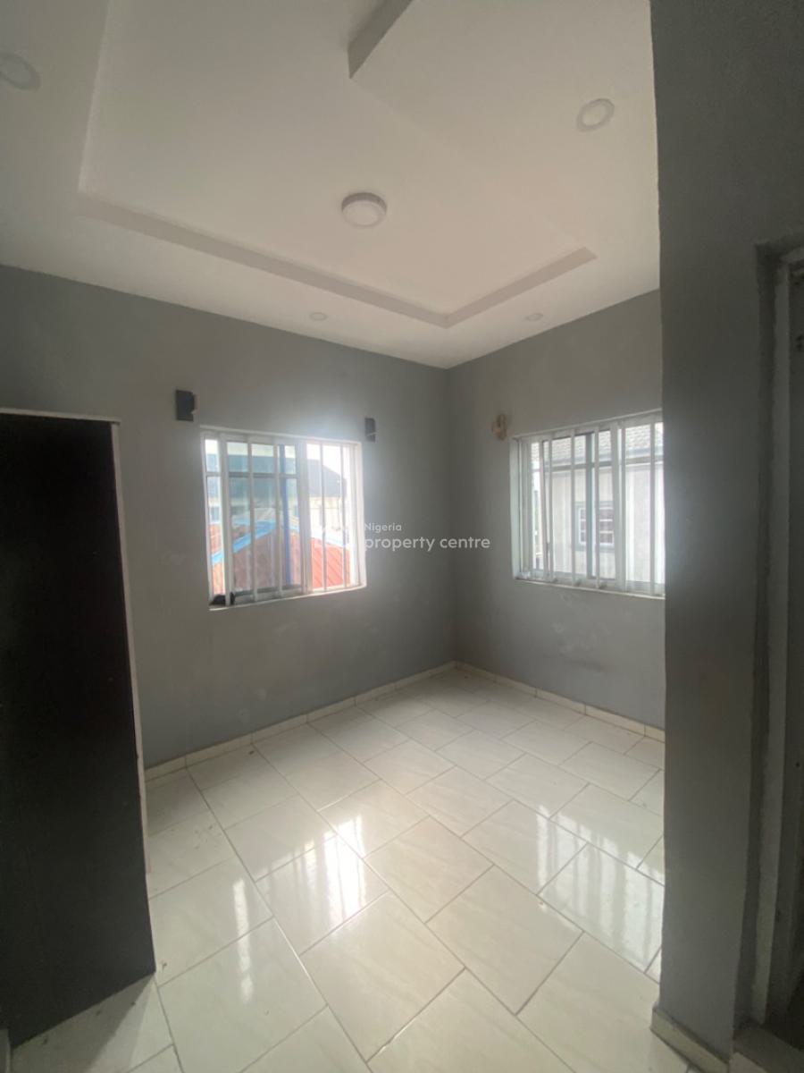 Luxuriously Spacious 2bedroom Flat with Excellent Finishing, 18b Raimat Close, Bankole Street Awoyaya, Awoyaya, Ibeju Lekki, Lagos, House for Rent