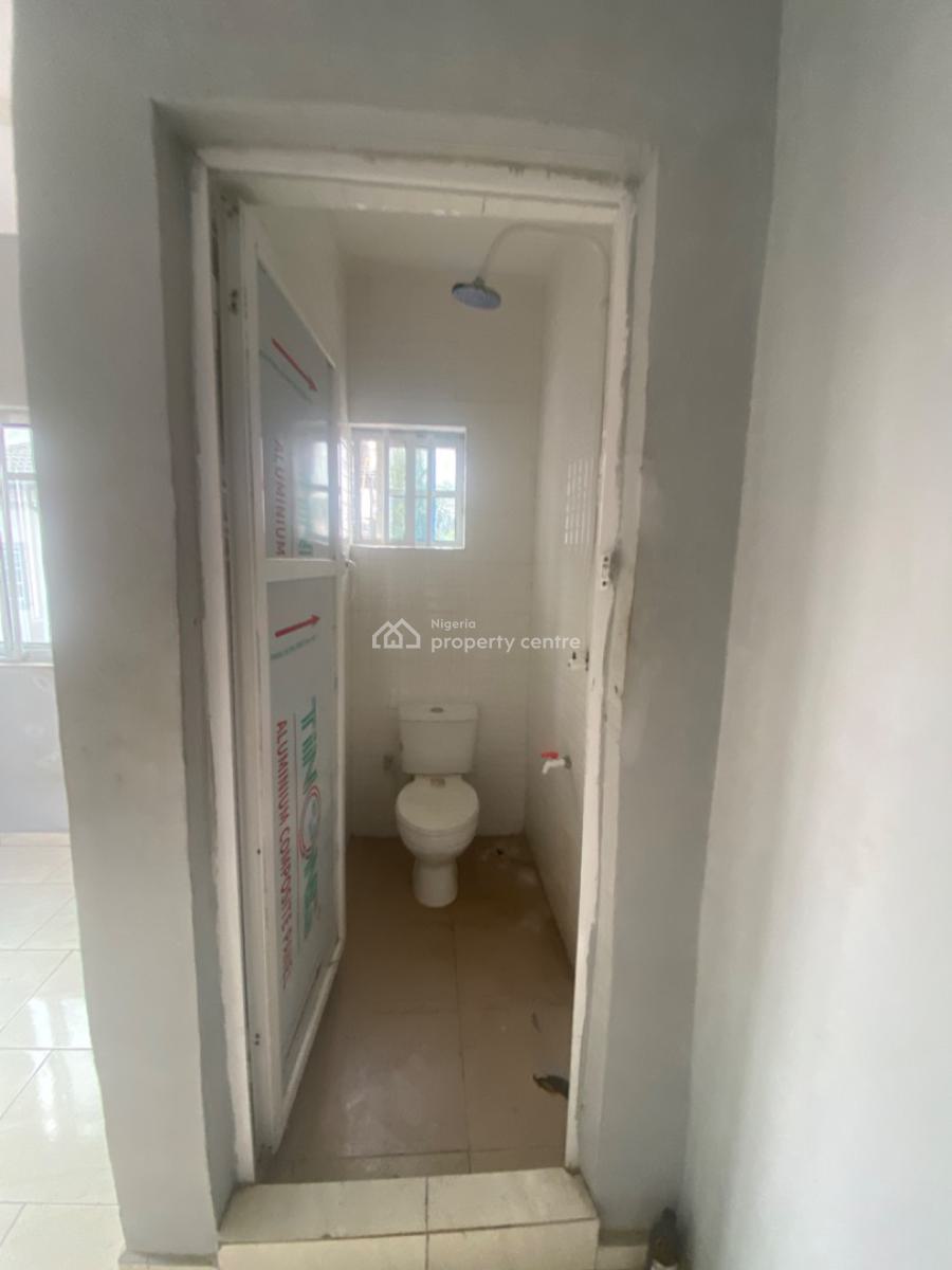 Luxuriously Spacious 2bedroom Flat with Excellent Finishing, 18b Raimat Close, Bankole Street Awoyaya, Awoyaya, Ibeju Lekki, Lagos, House for Rent