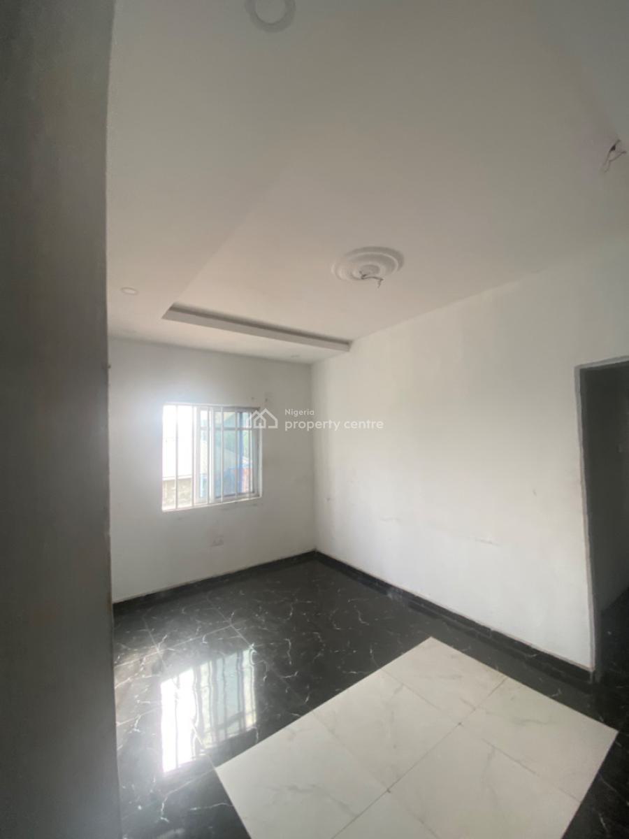 Luxuriously Spacious 2bedroom Flat with Excellent Finishing, 18b Raimat Close, Bankole Street Awoyaya, Awoyaya, Ibeju Lekki, Lagos, House for Rent