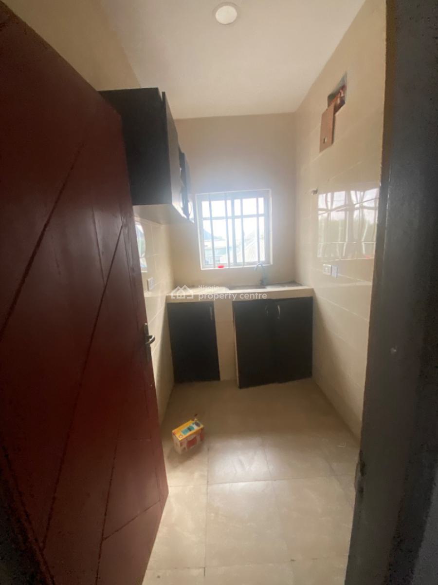 Luxuriously Spacious 2bedroom Flat with Excellent Finishing, 18b Raimat Close, Bankole Street Awoyaya, Awoyaya, Ibeju Lekki, Lagos, House for Rent