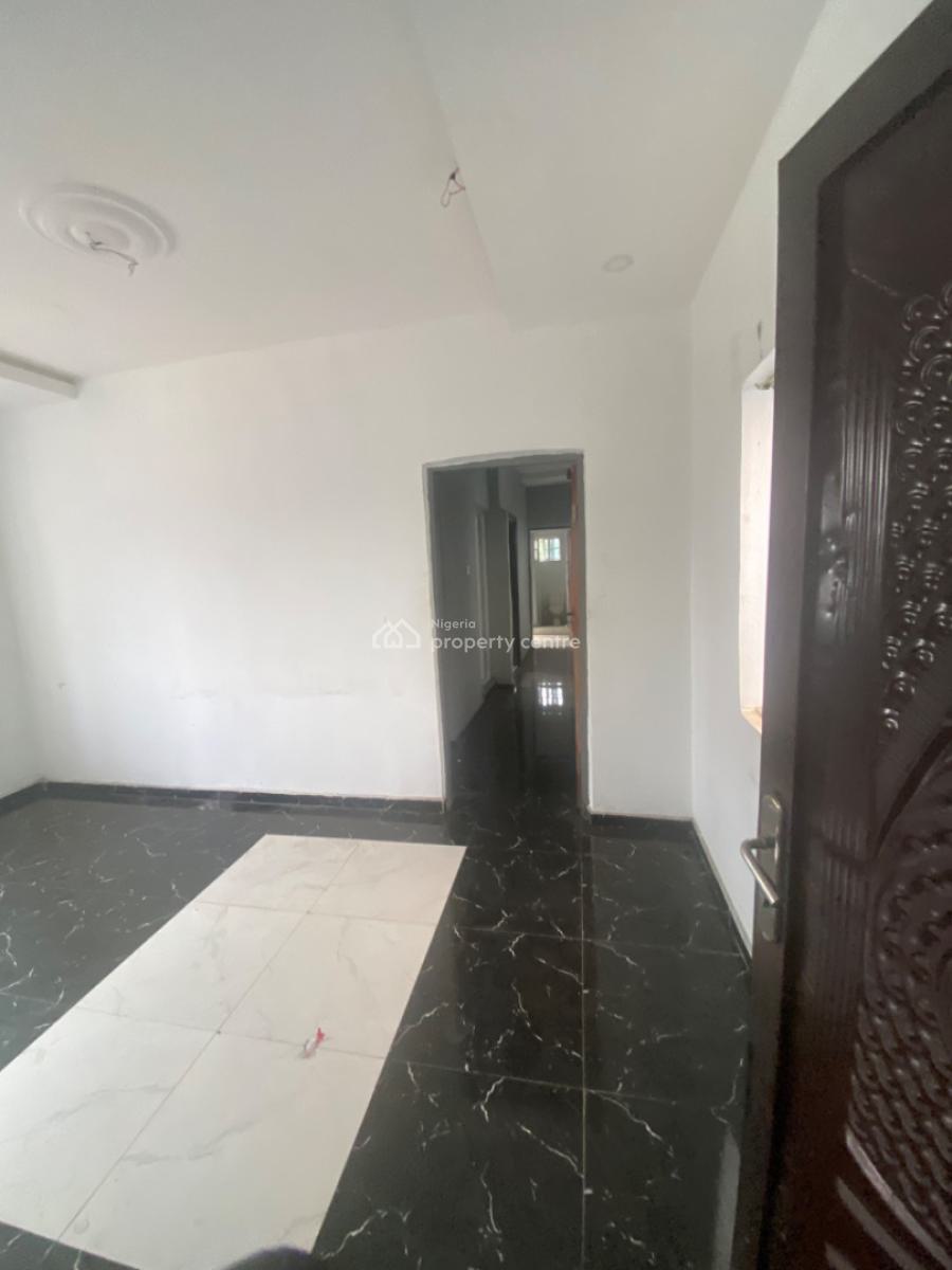 Luxuriously Spacious 2bedroom Flat with Excellent Finishing, 18b Raimat Close, Bankole Street Awoyaya, Awoyaya, Ibeju Lekki, Lagos, House for Rent