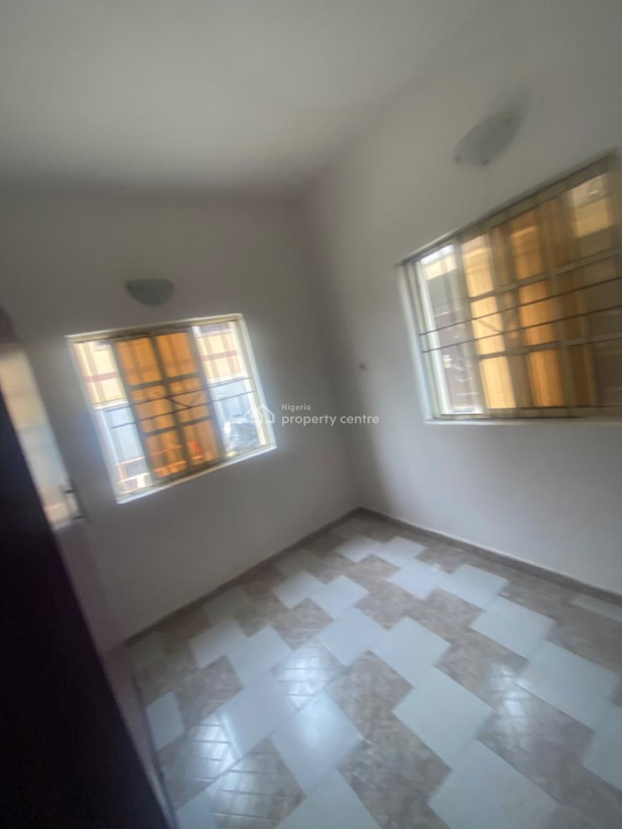 Luxuriously Spacious 2 Bedroom Flat with Excellent Finishing, 18b Raimat Close, Bankole Street, Sangotedo, Ajah, Lagos, House for Rent