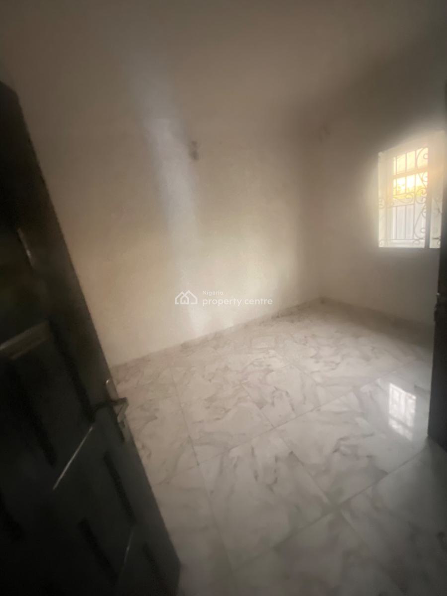 Luxuriously Spacious 2 Bedroom Flat with Excellent Finishing, 18b Raimat Close, Bankole Street, Bogije, Ibeju Lekki, Lagos, House for Rent