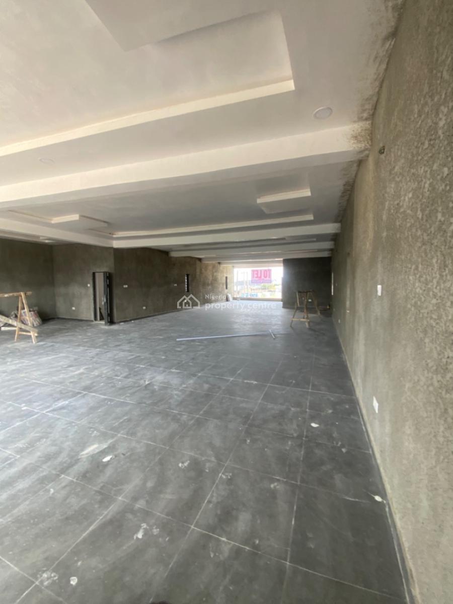 Luxuriously Standard Quality Shop, 15 B Segun Street, Close, Bogije, Ibeju Lekki, Lagos, Shop for Rent