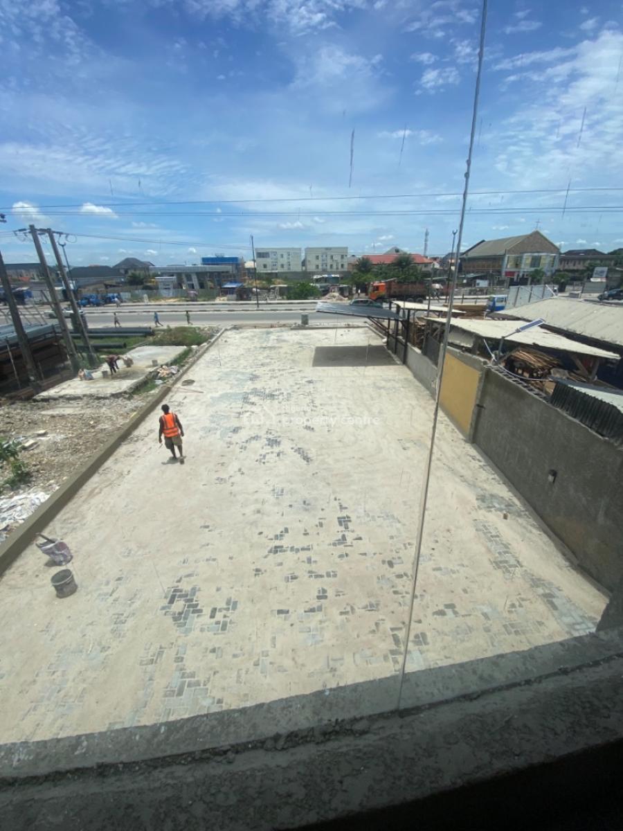 Luxuriously Standard Quality Shop, 15 B Segun Street, Close, Bogije, Ibeju Lekki, Lagos, Shop for Rent