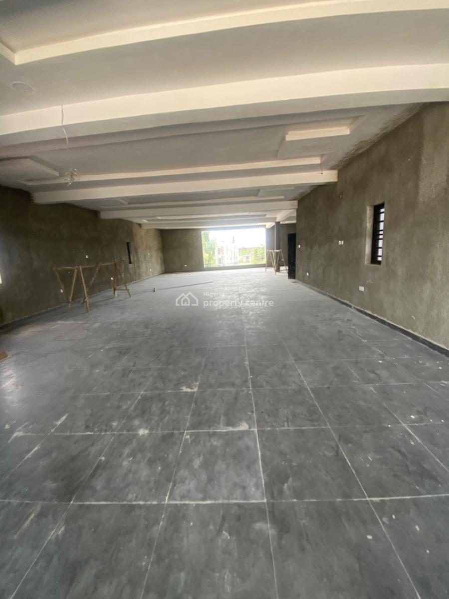 Luxuriously Standard Quality Shop, 15 B Segun Street, Close, Bogije, Ibeju Lekki, Lagos, Shop for Rent