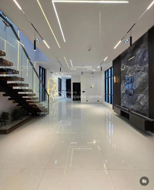 For Sale Smart 5 Bedroom Duplexes, Chevron, Lekki, Lagos 5 Beds, 5