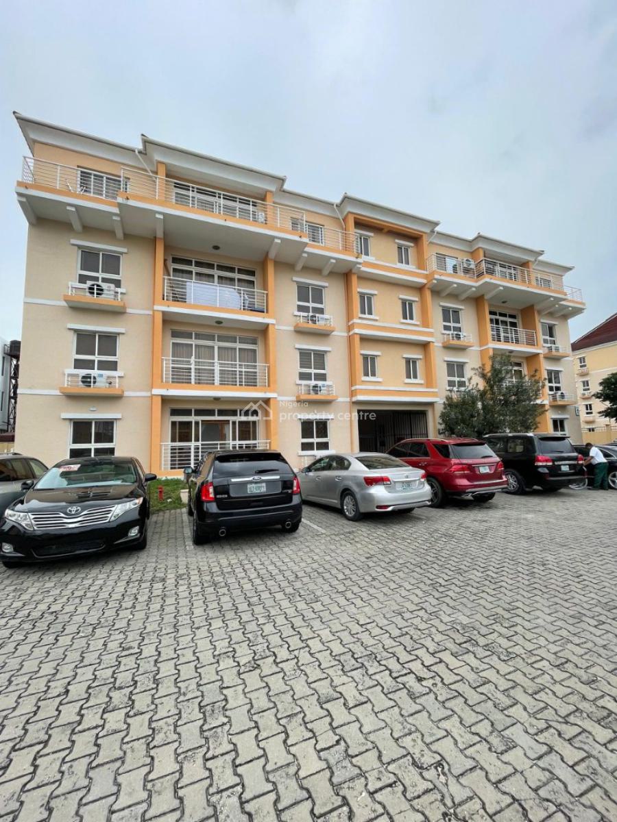Nicely Furnished and Serviced Flat, Cromwell Court Chevron Drive, Lekki, Lagos, Flat / Apartment for Sale