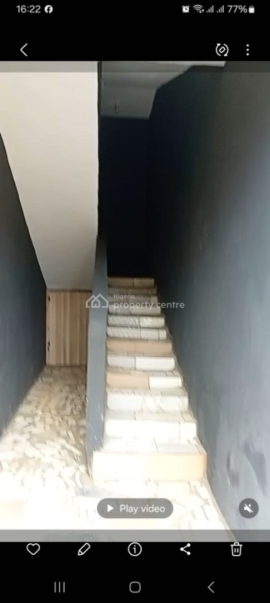 Very Spacious, Luxury 2 Bedroom Apartment, Abeokuta Street, Ebute Metta East, Yaba, Lagos, Flat / Apartment for Rent