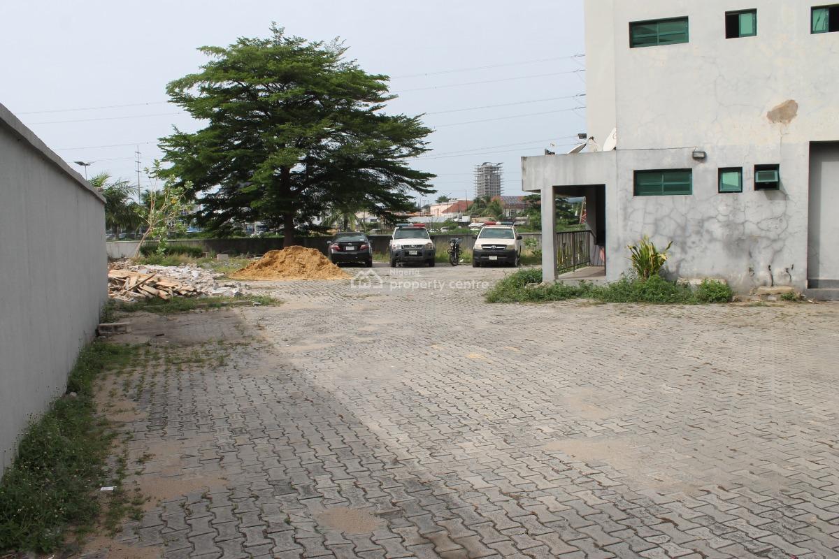 1,800sqm Commercial Land for Eatery, School, Lekki Phase 1, Lekki, Lagos, Commercial Property for Sale