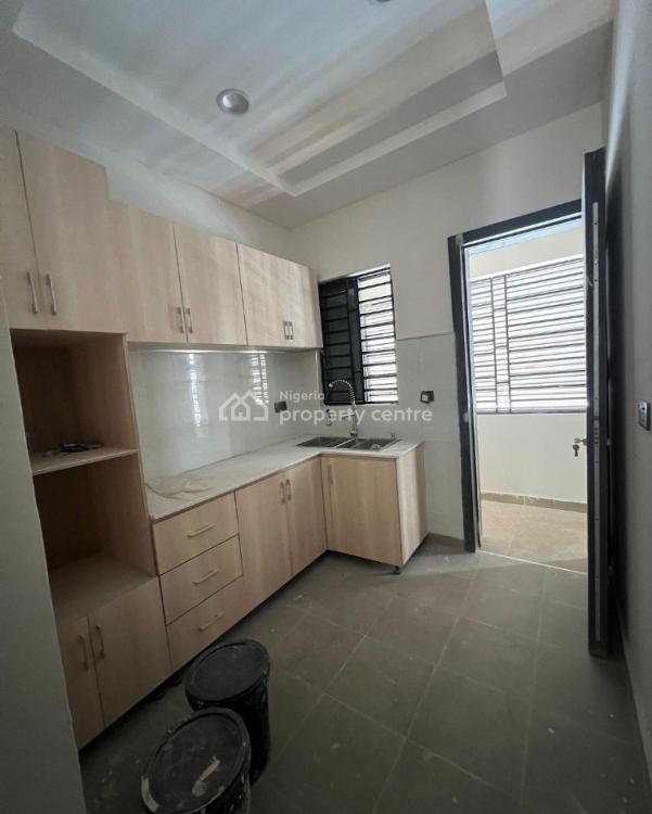 Pristine & Newly Built 3 Bedroom in a Family Friendly Environment, Surulere, Lagos, Flat / Apartment for Sale