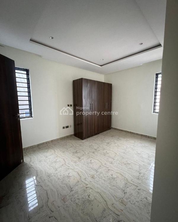 Pristine & Newly Built 3 Bedroom in a Family Friendly Environment, Surulere, Lagos, Flat / Apartment for Sale