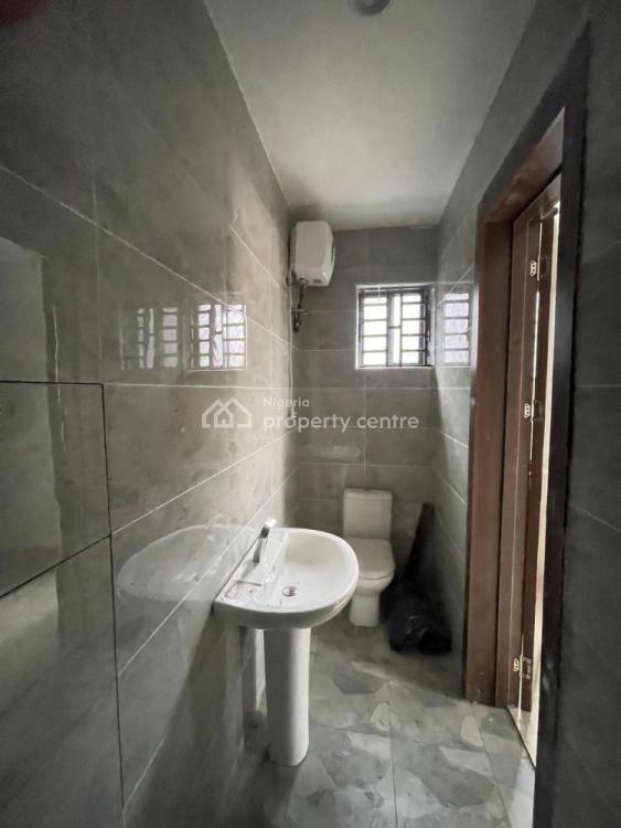 Pristine & Newly Built 3 Bedroom in a Family Friendly Environment, Surulere, Lagos, Flat / Apartment for Sale