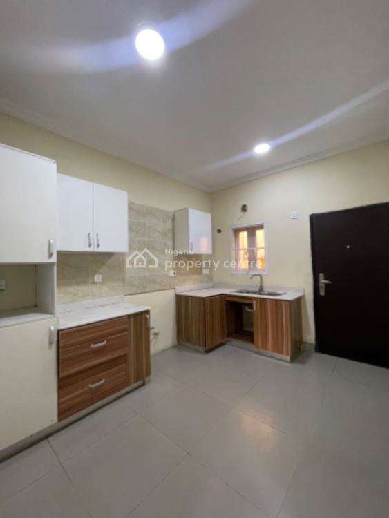 Big Masters Bedroom, Lekki Conservation Road, Lekki, Lagos, House for Rent