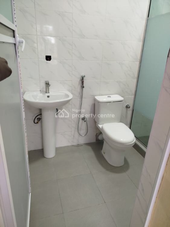 Luxury 3 Bedroom Apartment with Exquisite Finishing, Nnamdi Street, Liasu Road, Ikotun, Lagos, Flat / Apartment for Rent