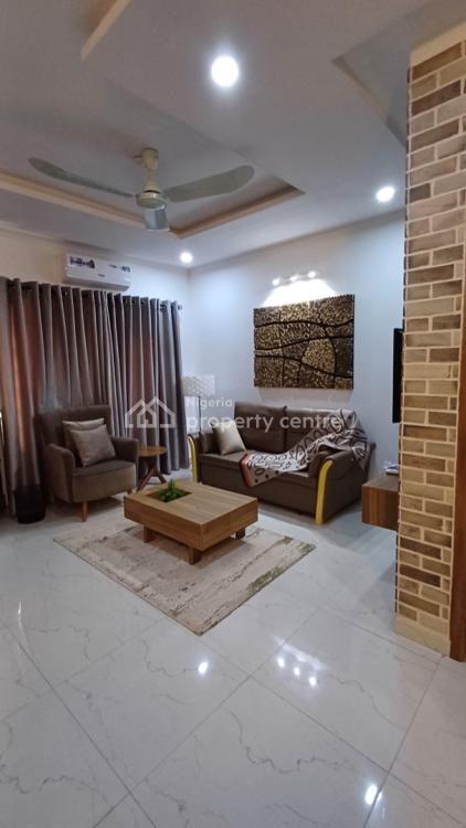 1 Bedroom Apartment, Old Airport Road, Thinkers Corner, Emene Industrial Layout, Emene, Enugu, Enugu, Flat / Apartment Short Let