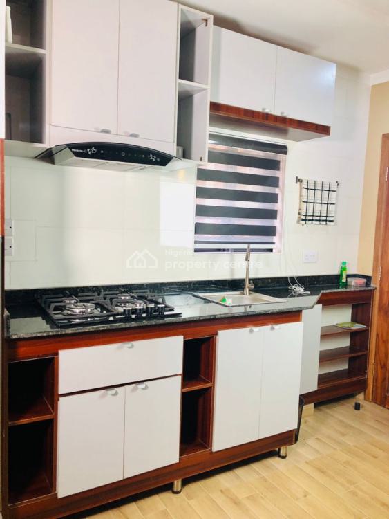 1 Bedroom Apartment, Old Airport Road, Thinkers Corner, Emene Industrial Layout, Emene, Enugu, Enugu, Flat / Apartment Short Let