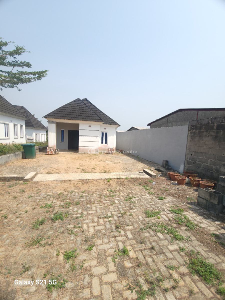 1 Bedroom Bungalow, Oasis Garden Estate, Epe, Lagos, Detached Bungalow for Sale
