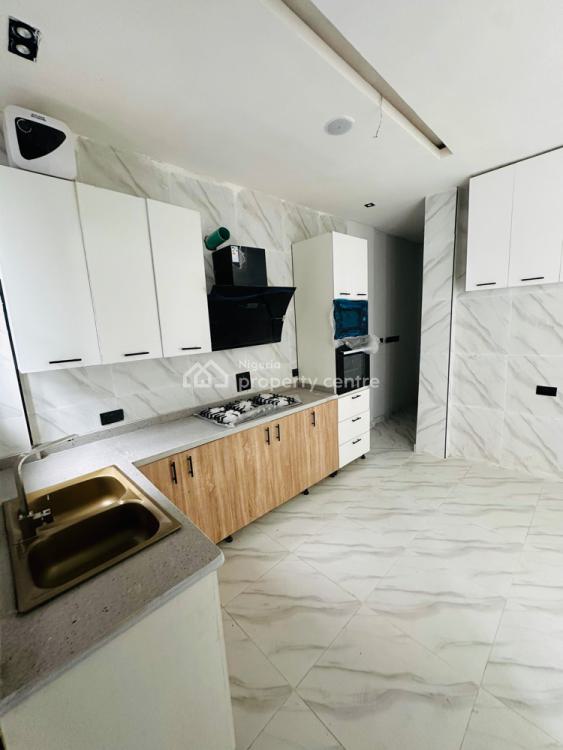 Luxuriously Finished 2 Bedroom Apartment with Quality Facility, Ologolo, Lekki, Lagos, Flat / Apartment for Sale