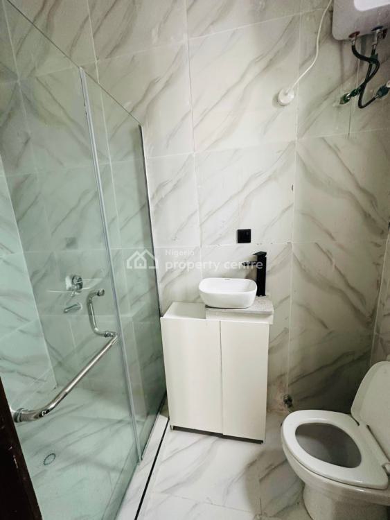 Luxuriously Finished 2 Bedroom Apartment with Quality Facility, Ologolo, Lekki, Lagos, Flat / Apartment for Sale
