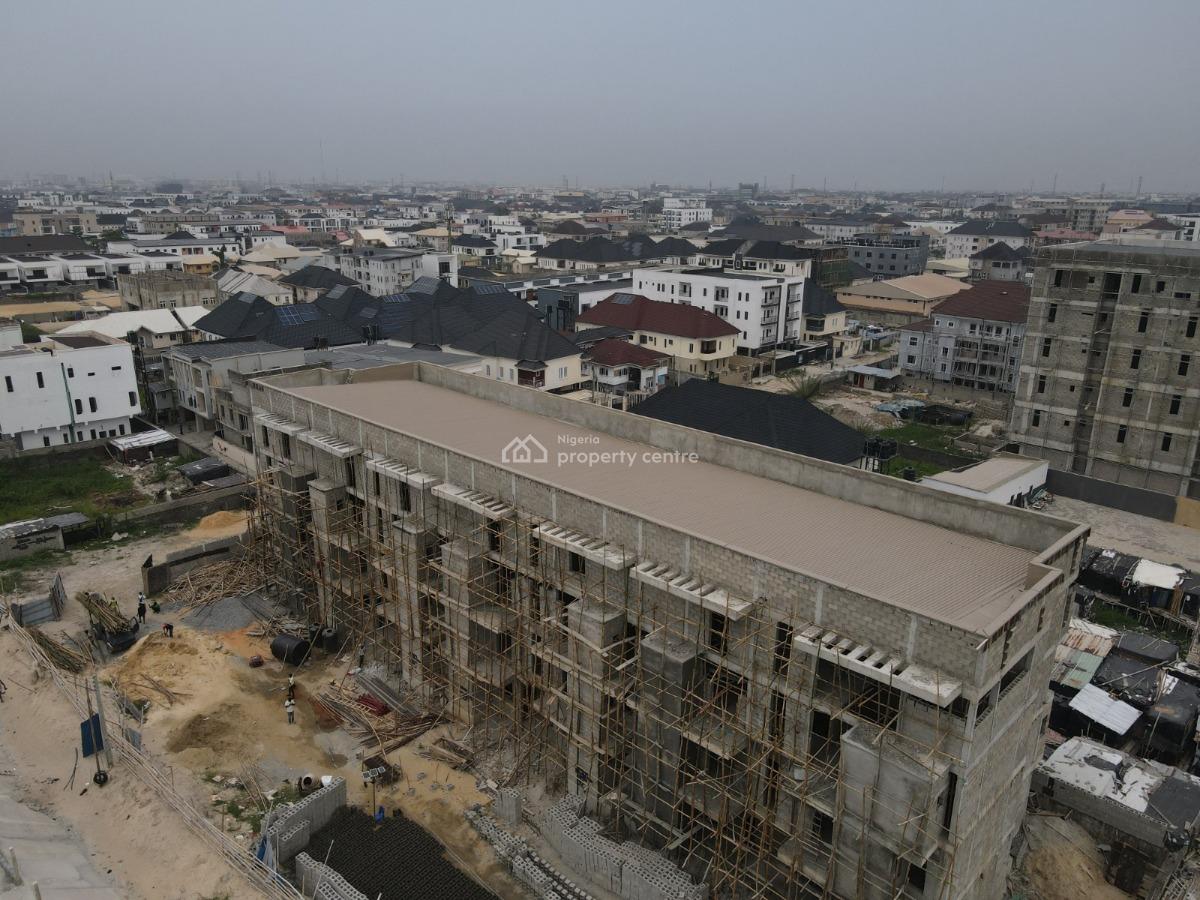3 Bedrooms Maisonette with a Study and a Swimming Pool, Ologolo, Lekki, Lagos, Flat / Apartment for Sale