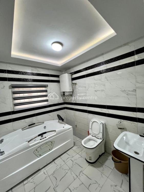 5 Bedrooms Semi Detached Duplex Available, New Horizon 2 Estate, Ikate Elegushi, Meadow Hall, Ikate Elegushi, Lekki, Lagos, Semi-detached Duplex Short Let