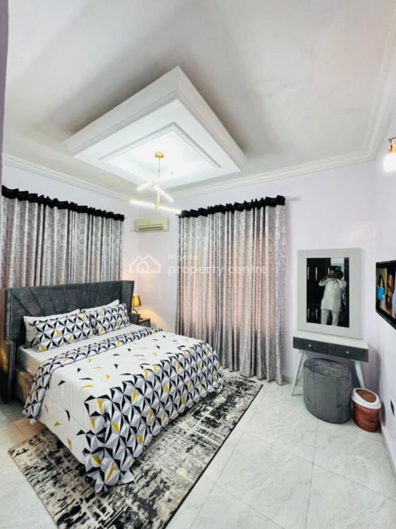 5 Bedrooms Semi Detached Duplex Available, New Horizon 2 Estate, Ikate Elegushi, Meadow Hall, Ikate Elegushi, Lekki, Lagos, Semi-detached Duplex Short Let