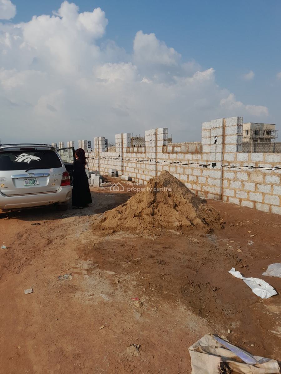 Flat Estate Land, Mshel Hutu Exclusive, Lugbe District, Abuja, Mixed-use Land for Sale