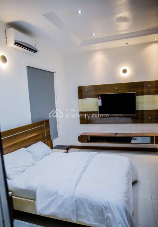 Furnished Apartment Executive 2 Bedrooms, Plot 113 Jayjay Oladimeji Close, Lekki Phase 1, Lekki, Lagos, Flat / Apartment for Rent