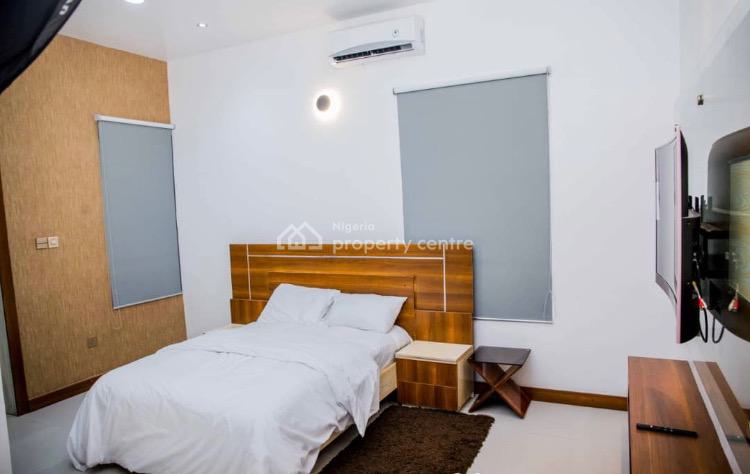 Furnished Apartment Executive 2 Bedrooms, Plot 113 Jayjay Oladimeji Close, Lekki Phase 1, Lekki, Lagos, Flat / Apartment for Rent